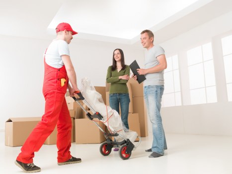 Local removal van service for homes and businesses in Richmond Upon Thames
